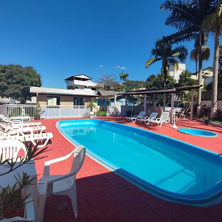 DK3 - CASA COM 3 SUITES COM PISCINA BRUNO KLEMTZ- 10 x sem juros no cartao Itapema Exterior foto