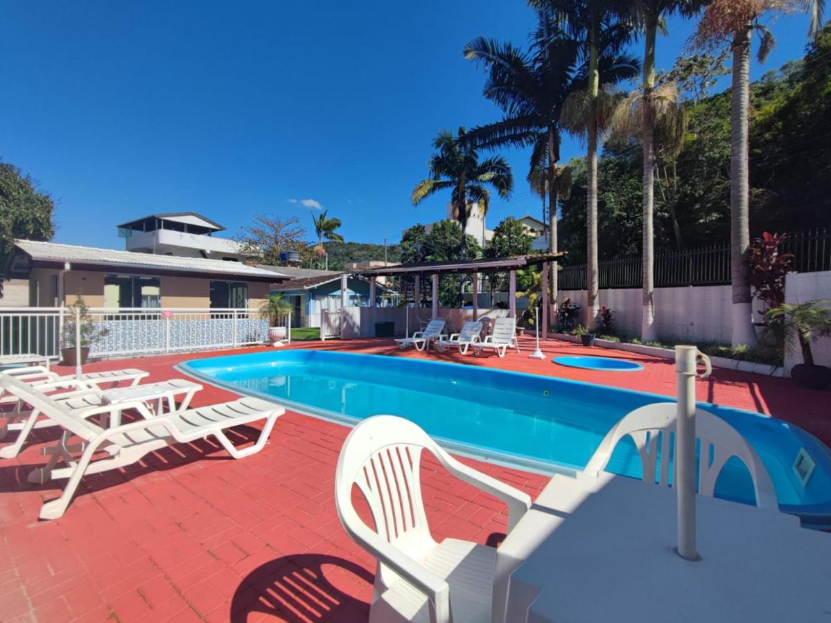 DK3 - CASA COM 3 SUITES COM PISCINA BRUNO KLEMTZ- 10 x sem juros no cartao Itapema Exterior foto